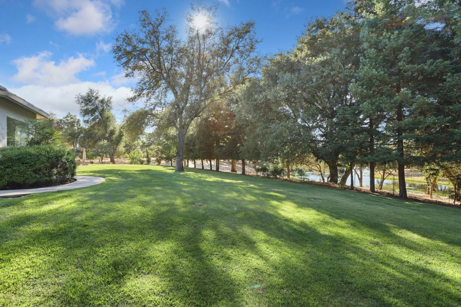 24521 N Mcintire Road