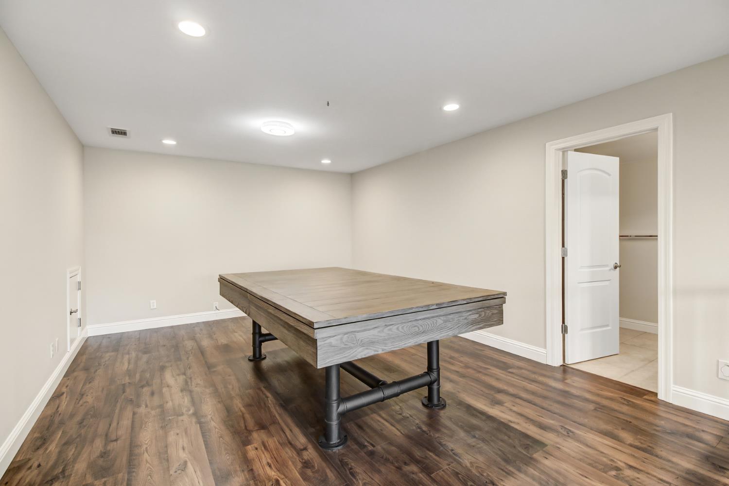 1213 Stonebridge Drive