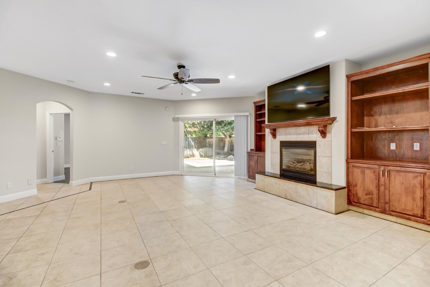 1213 Stonebridge Drive