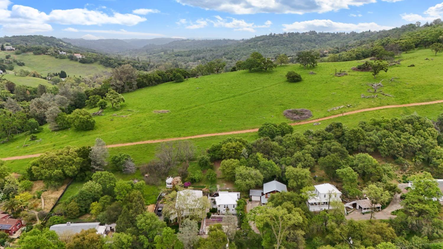 70 Greenstone Terrace