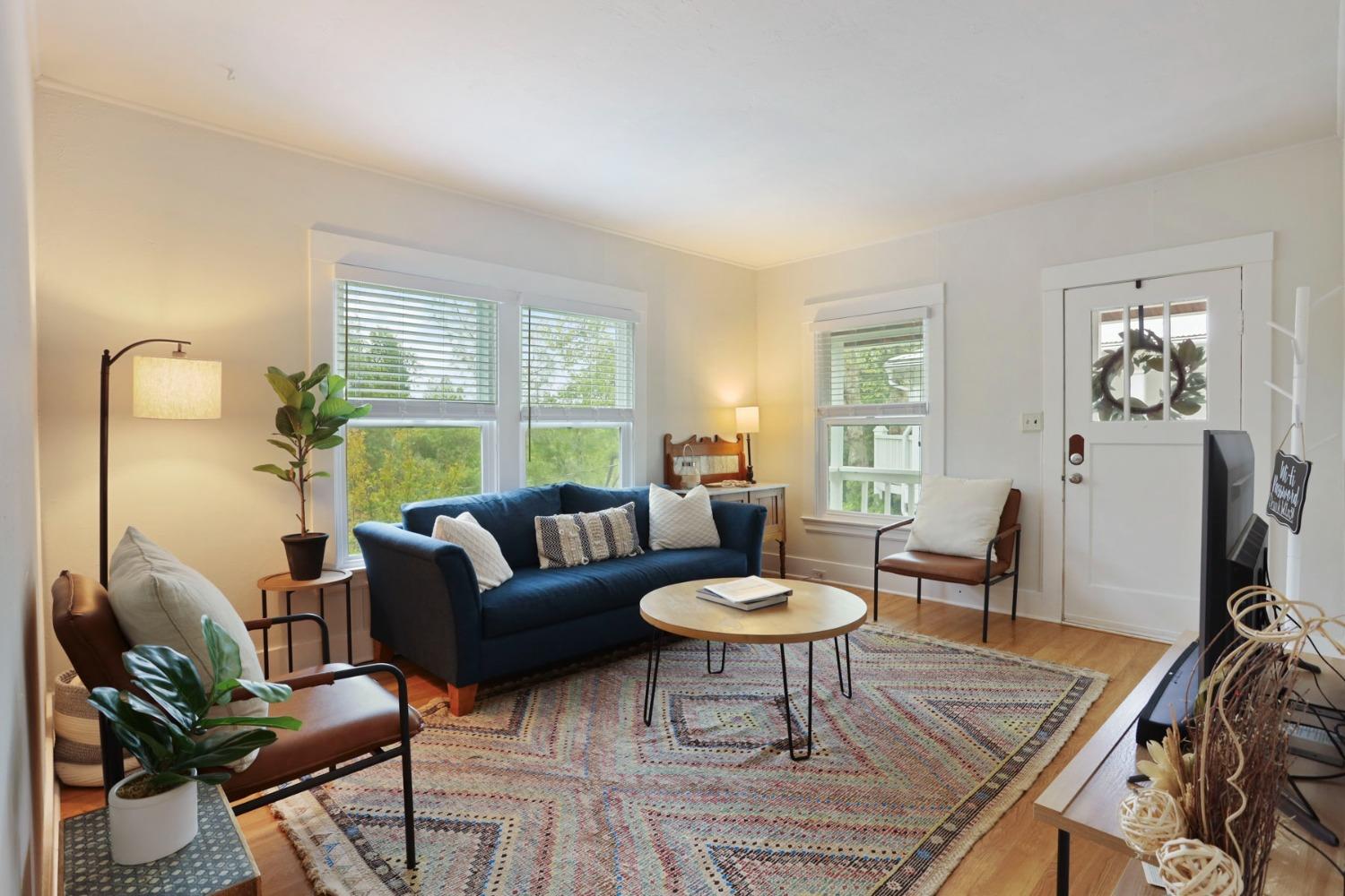 70 Greenstone Terrace