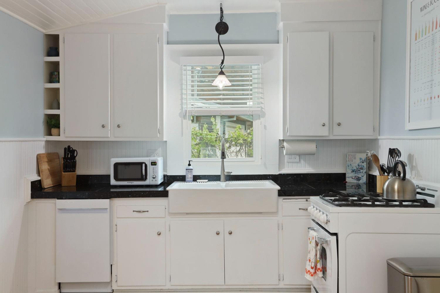 70 Greenstone Terrace