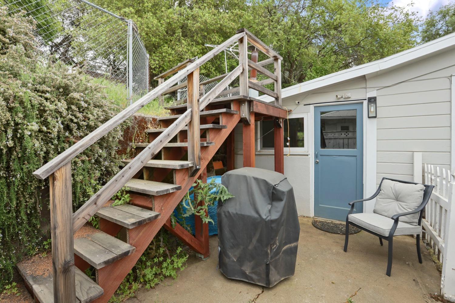 70 Greenstone Terrace