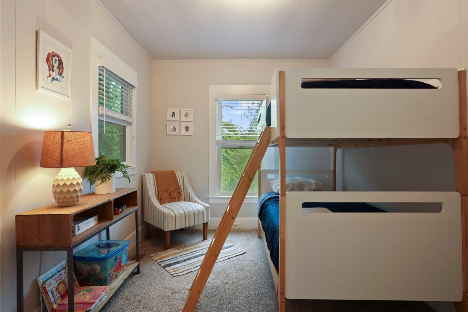 70 Greenstone Terrace