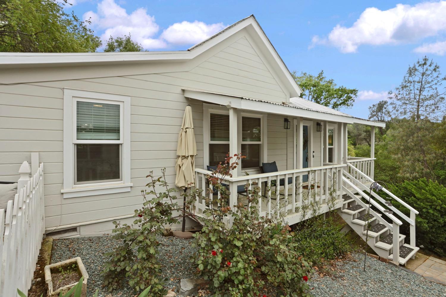 70 Greenstone Terrace