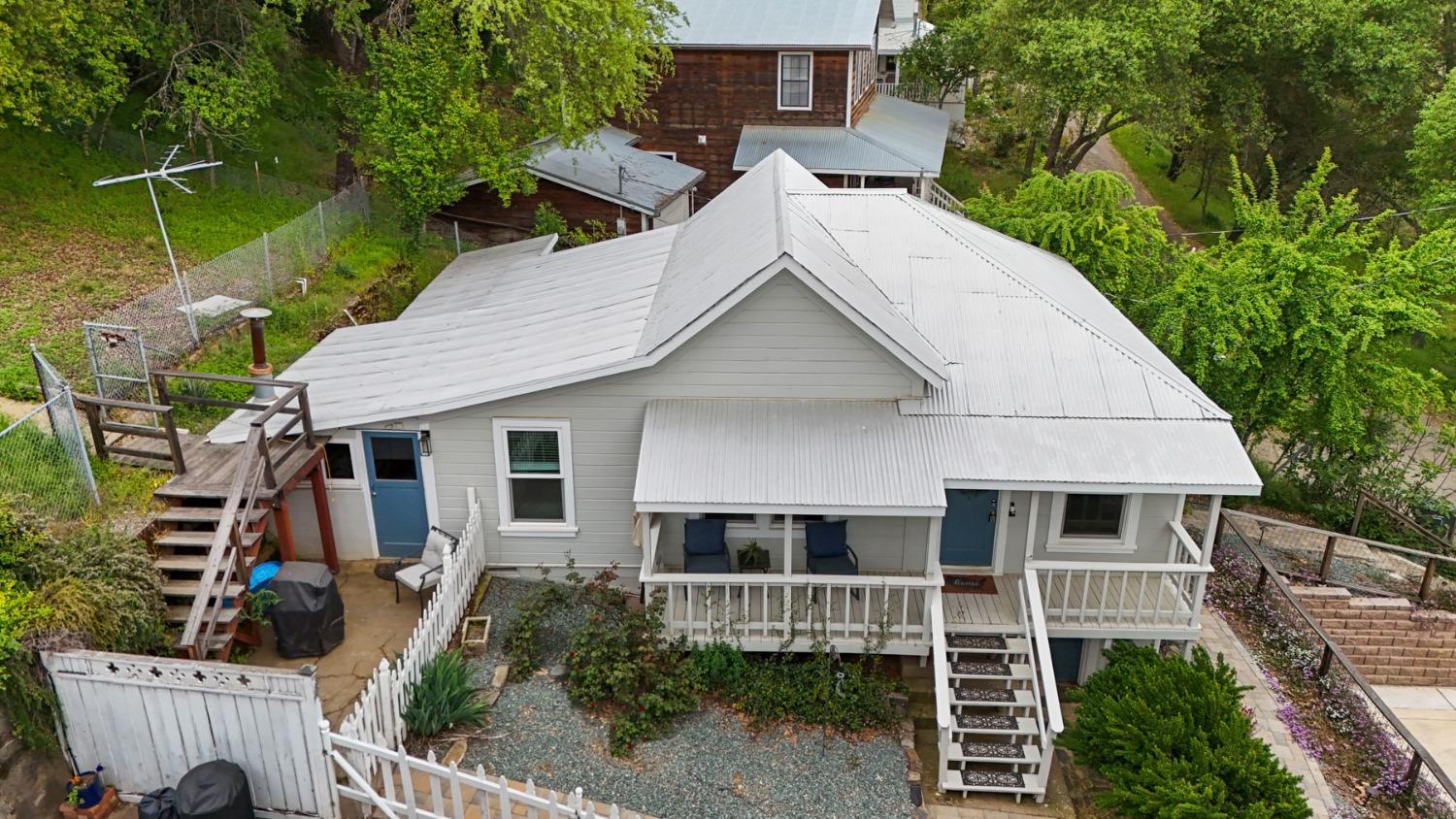 70 Greenstone Terrace