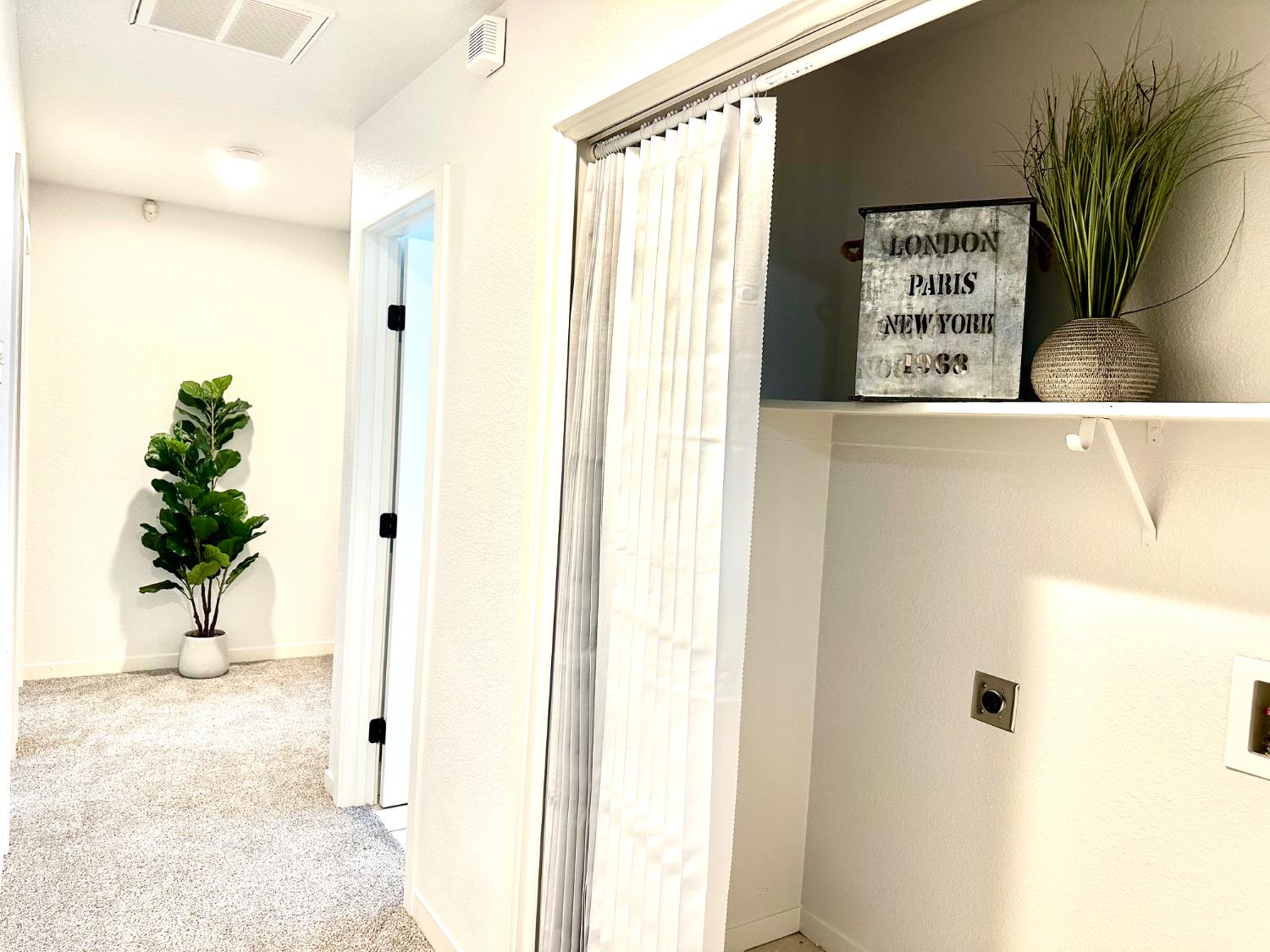 9656 Twin Creeks Avenue