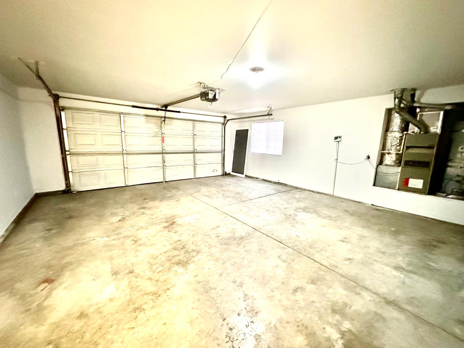 9656 Twin Creeks Avenue