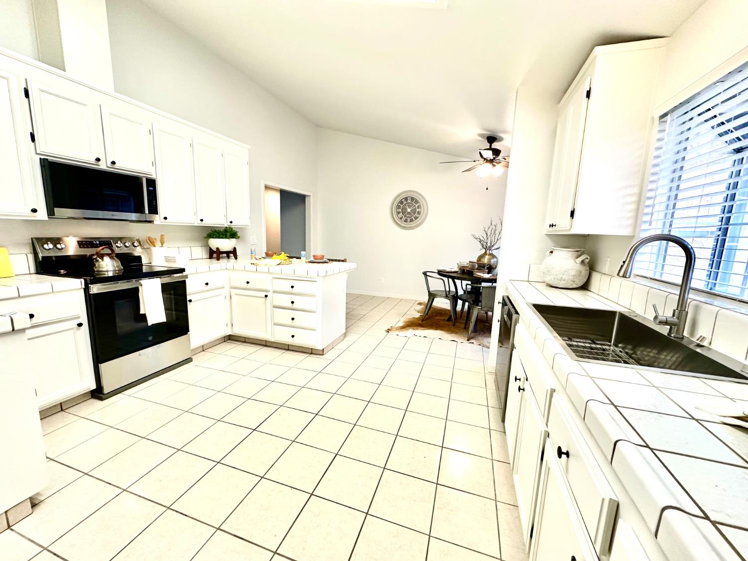 9656 Twin Creeks Avenue