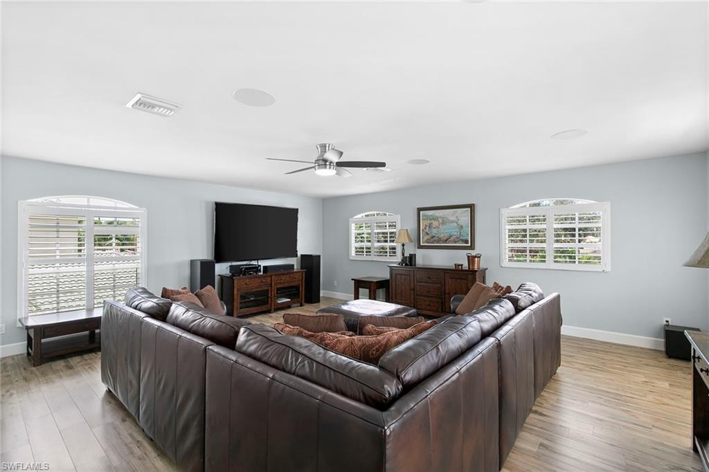 2074 Morning Sun LN