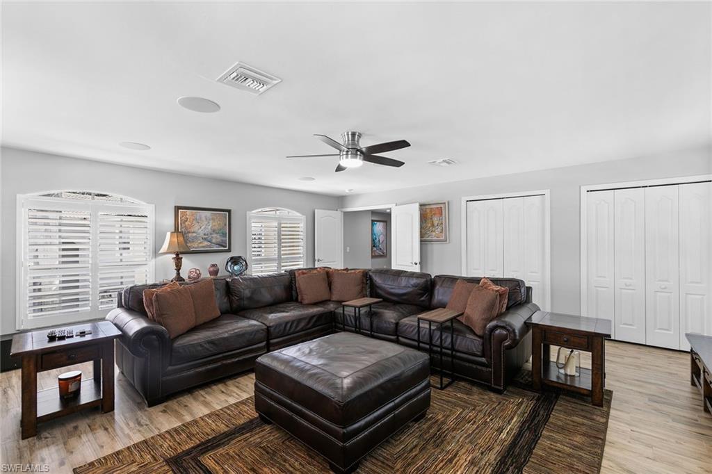 2074 Morning Sun LN