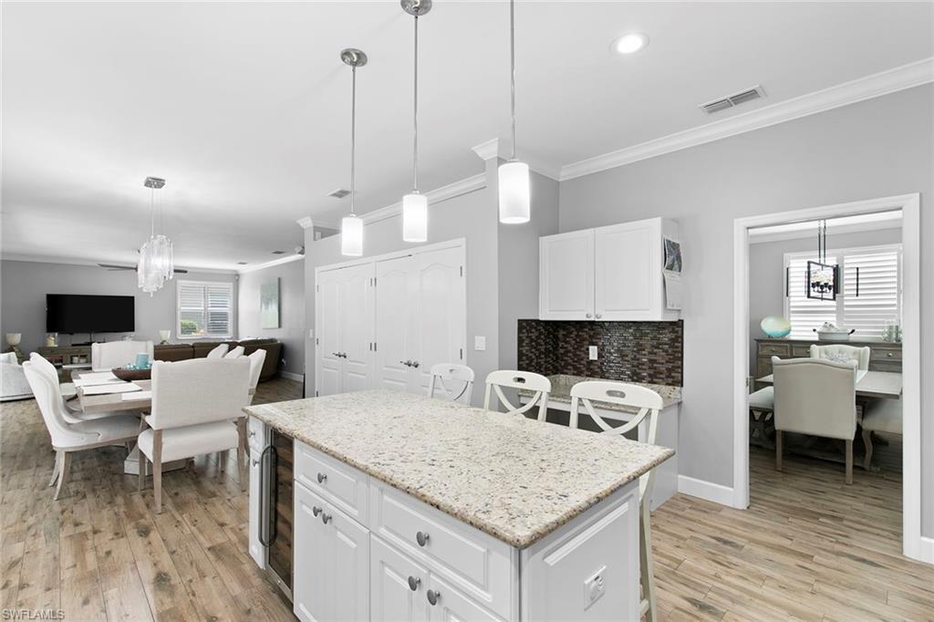2074 Morning Sun LN