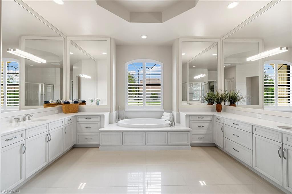 3037 Cinnamon Bay CIR