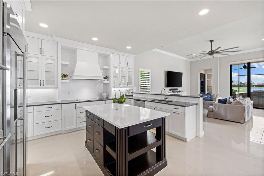 3037 Cinnamon Bay CIR