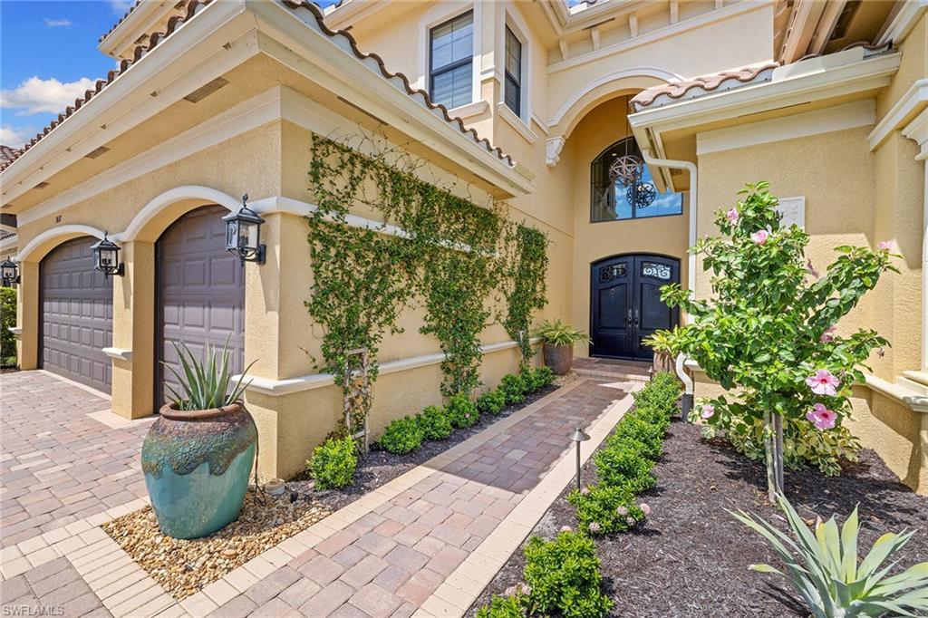 3037 Cinnamon Bay CIR