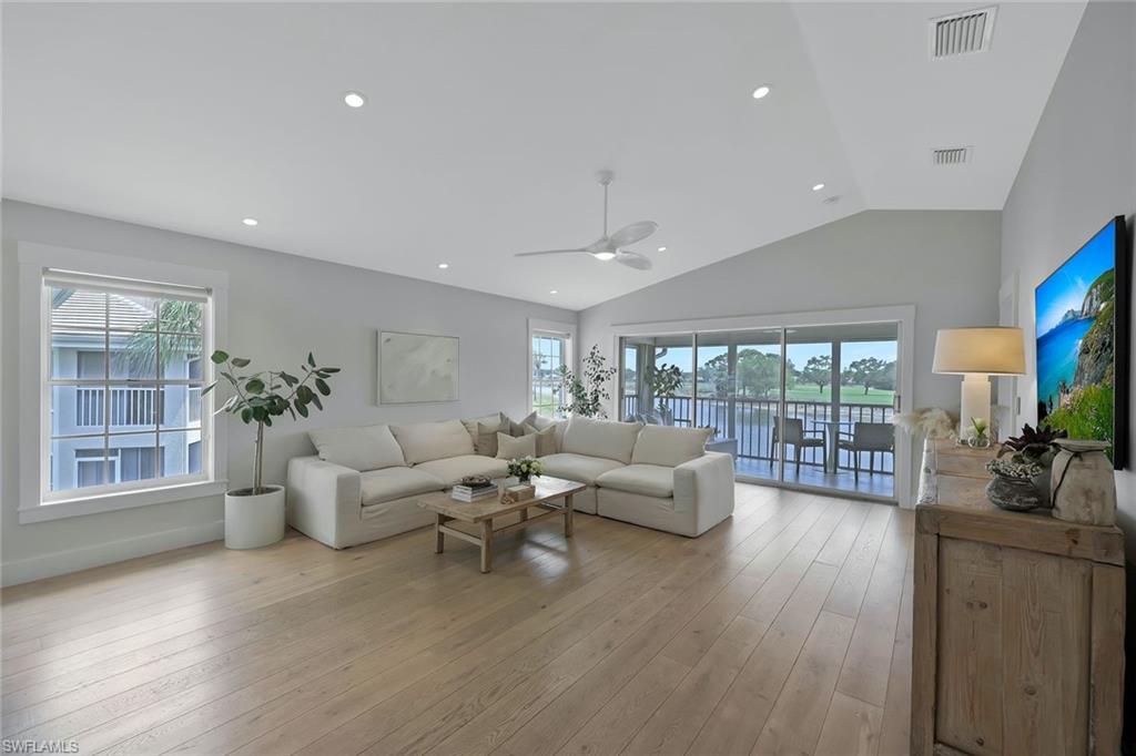 6270 Bellerive AVE # 308