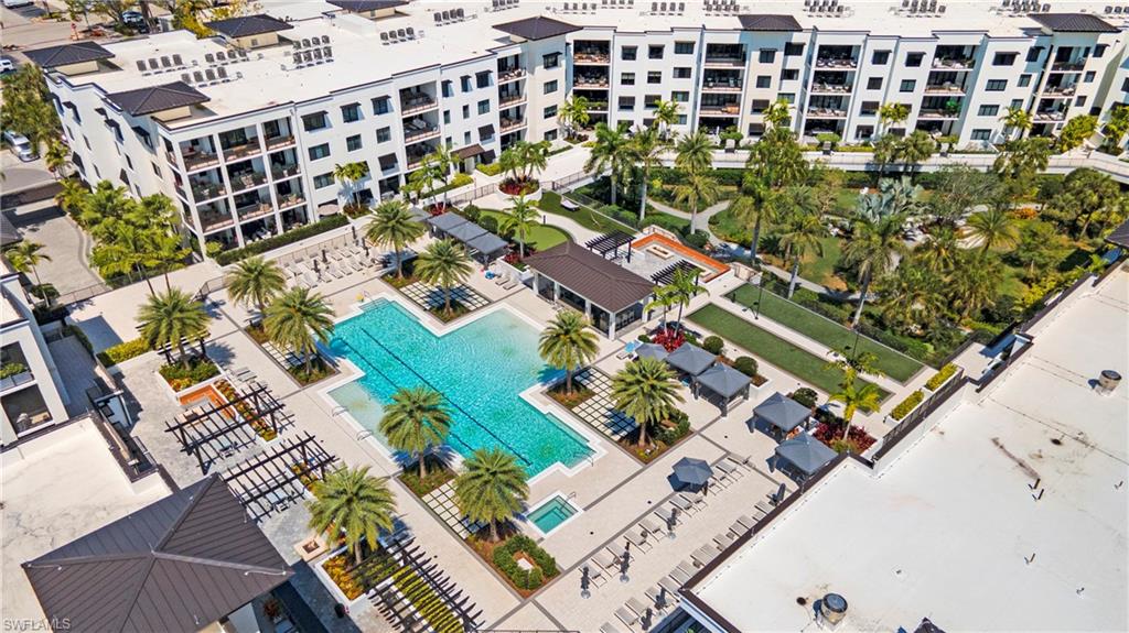 1111 Central AVE 207