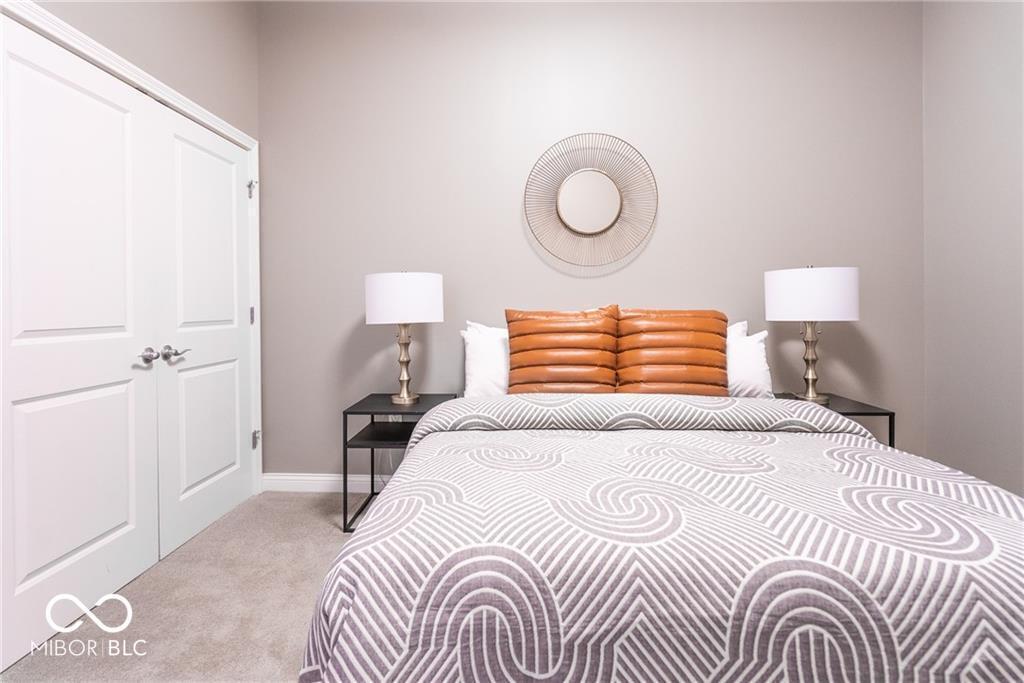 350 N Meridian Street Unit: 304