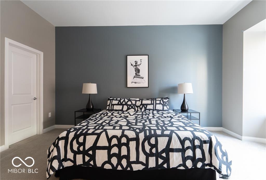 350 N Meridian Street Unit: 304