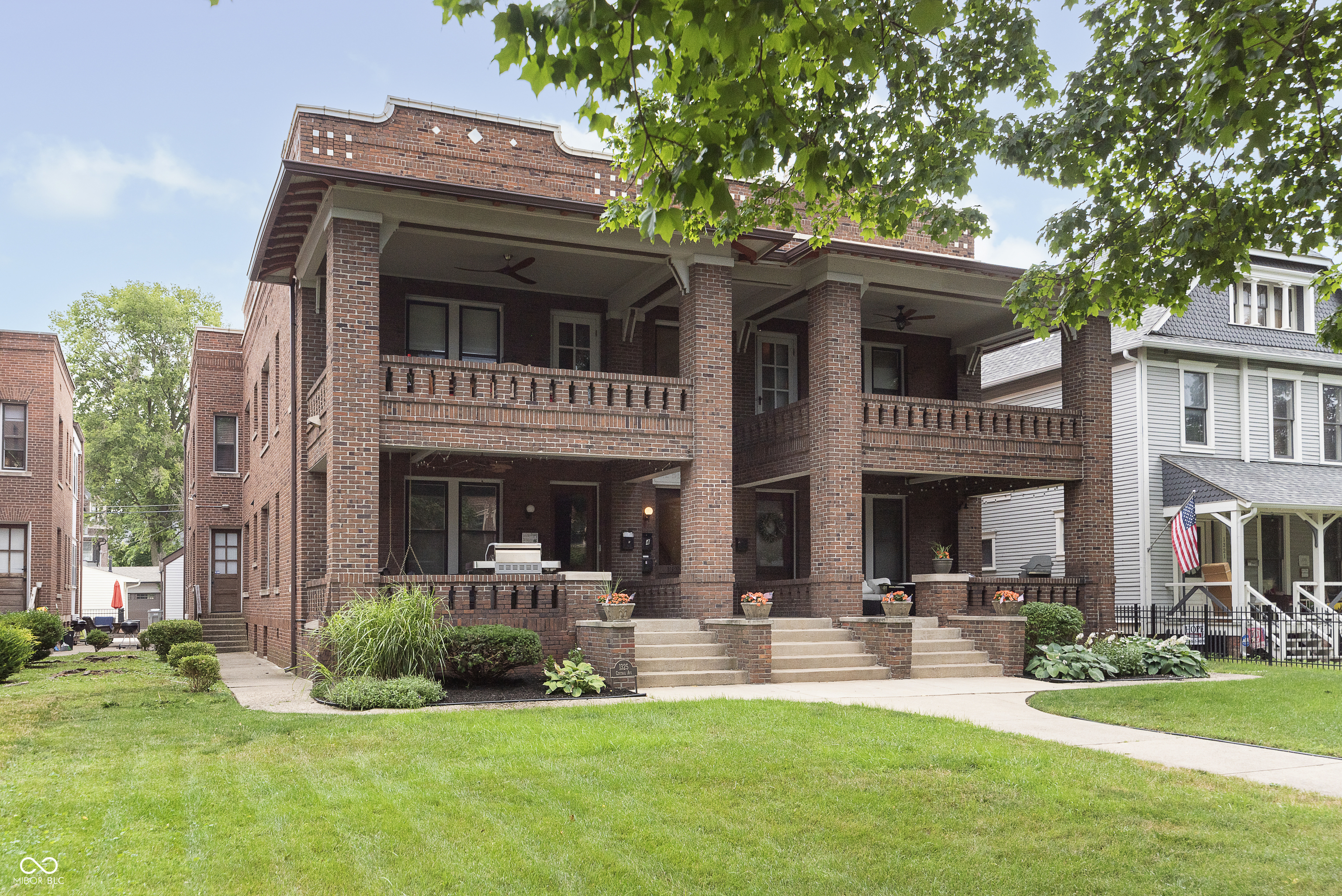 1325 Central Avenue Unit: 4