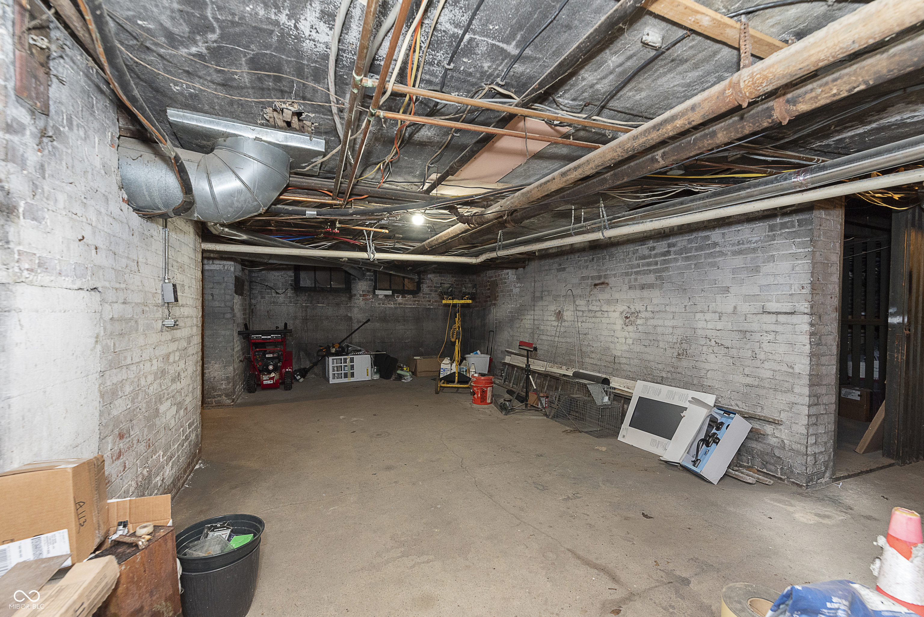 1325 Central Avenue Unit: 4