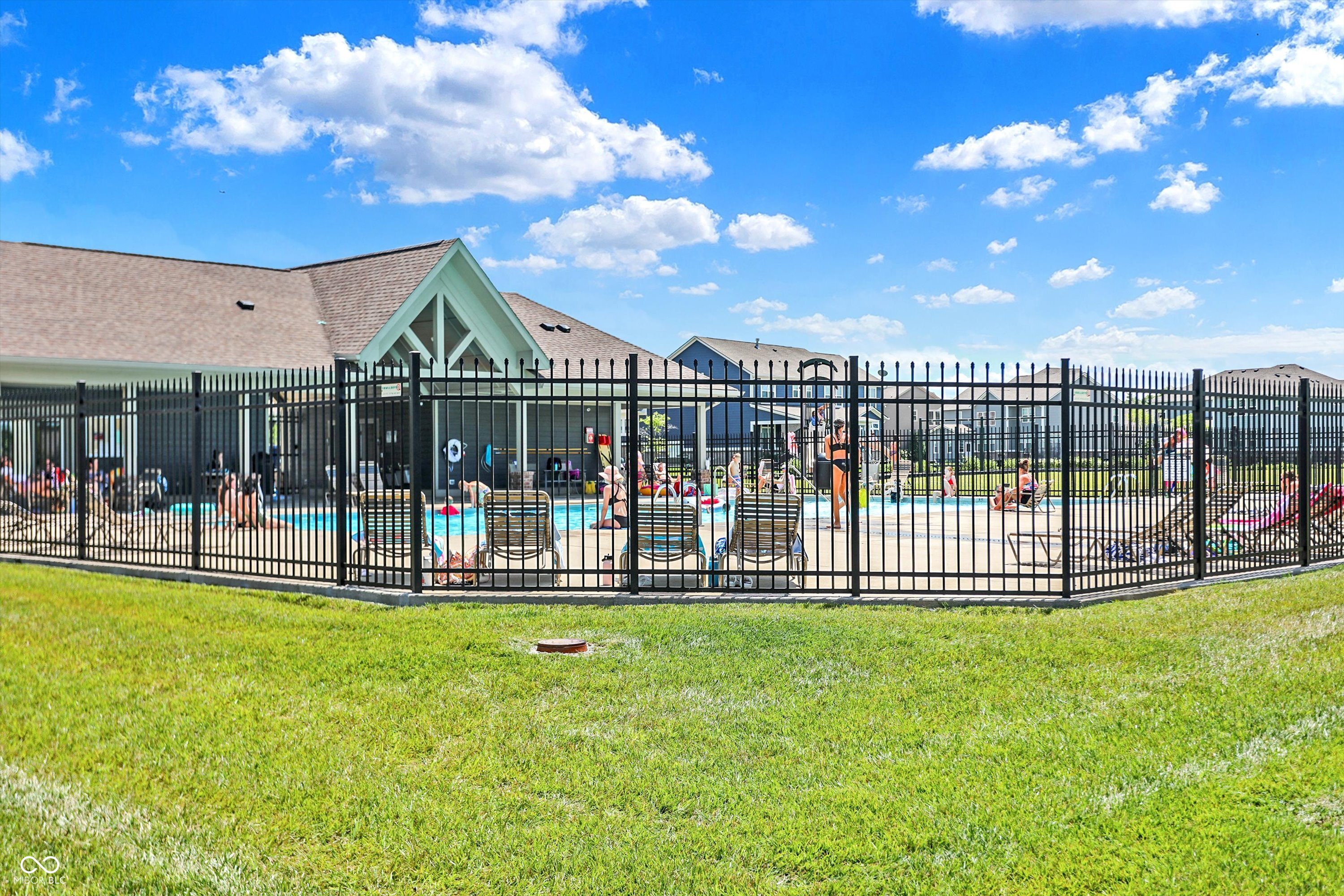 10638 Kensington Lane