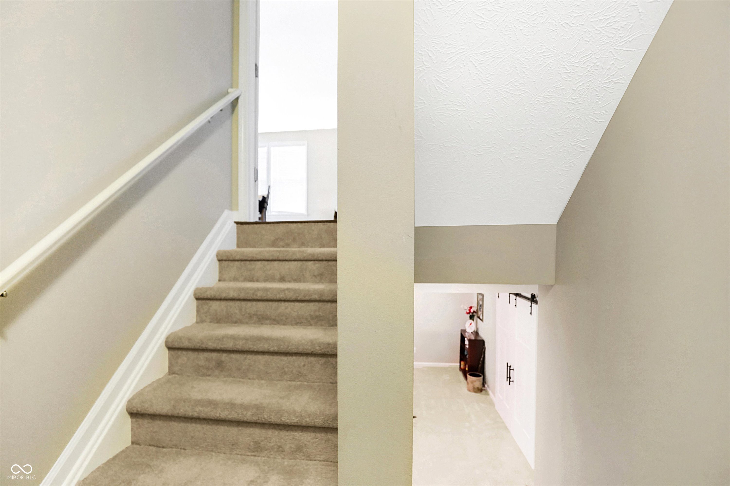 10638 Kensington Lane