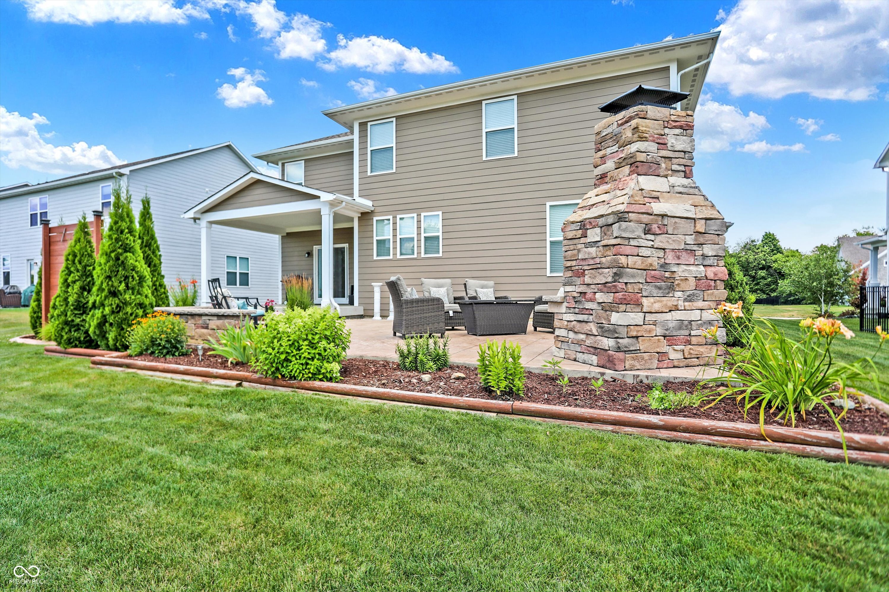 10638 Kensington Lane