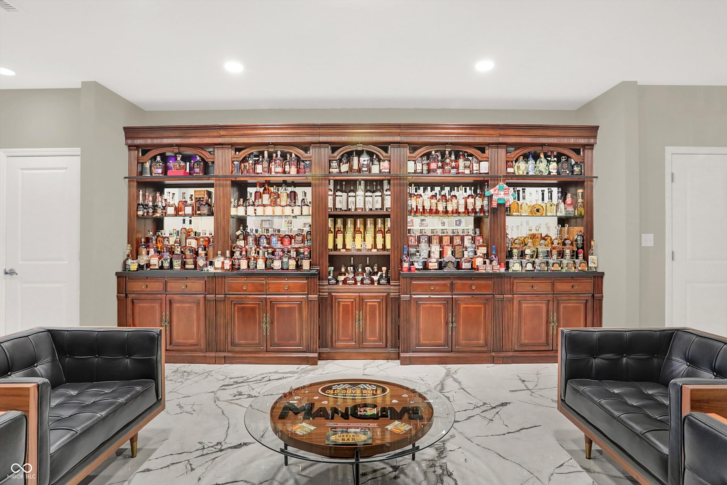 435 Virginia Avenue Unit: 302