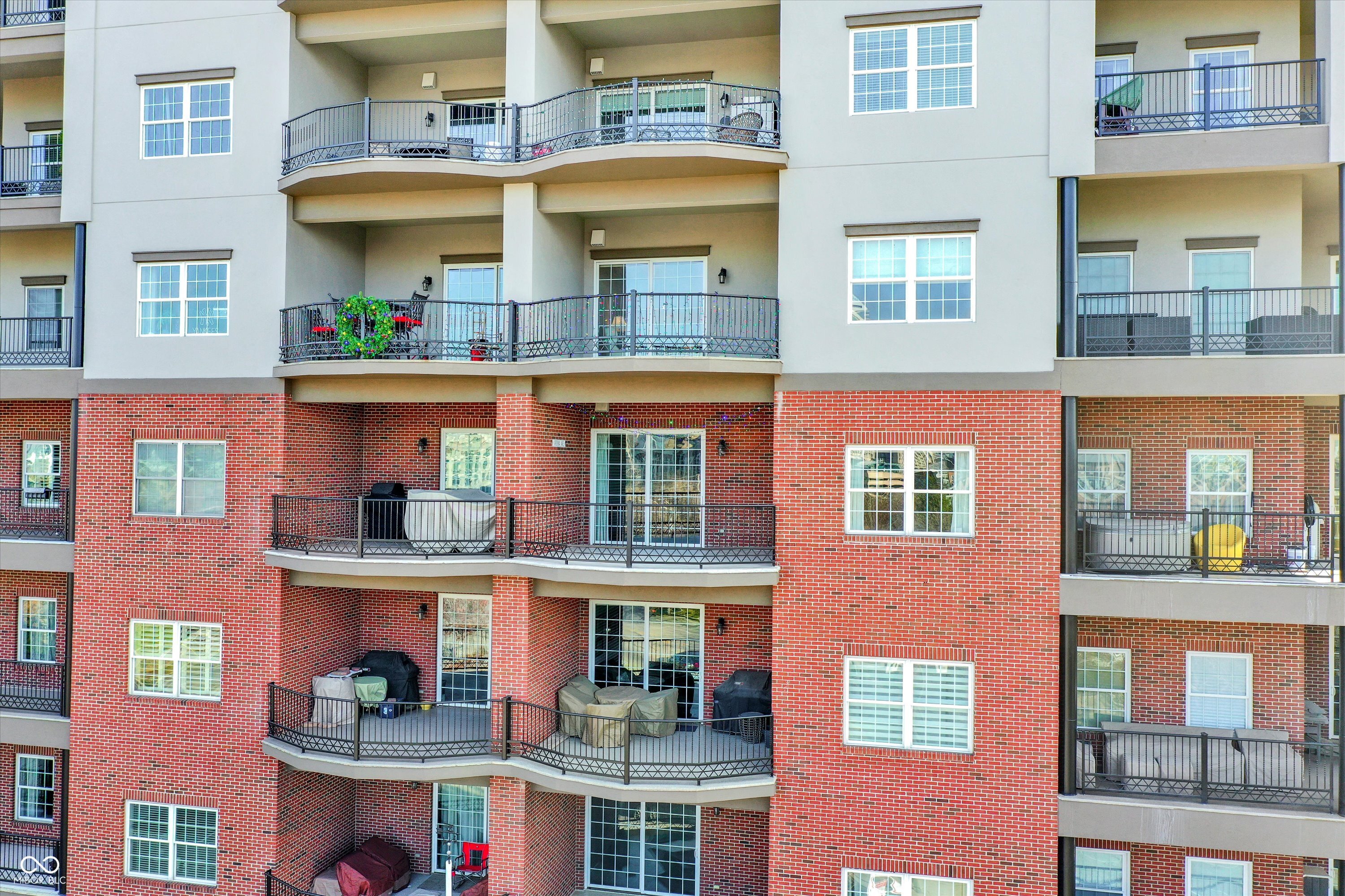 435 Virginia Avenue Unit: 302