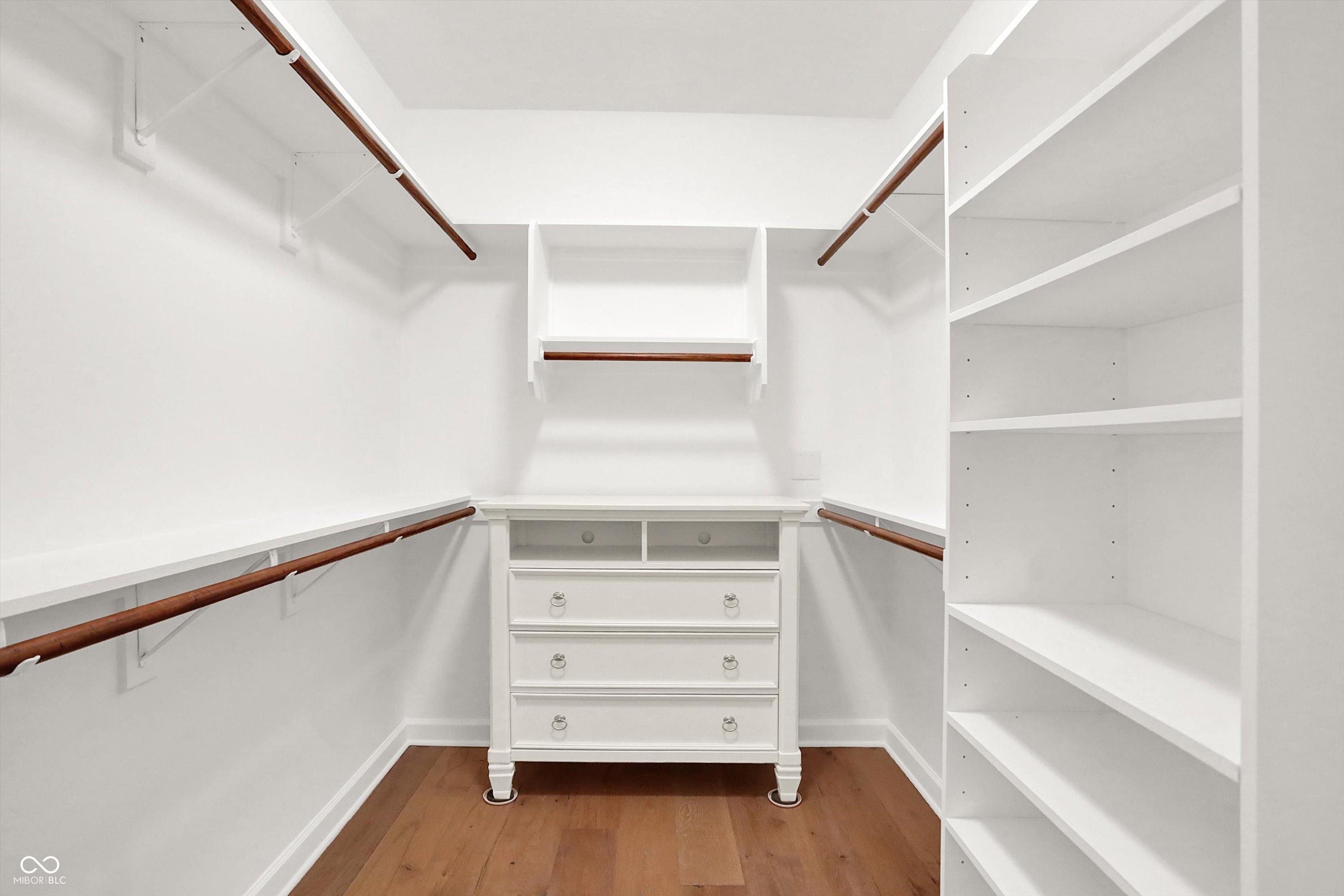 435 Virginia Avenue Unit: 302