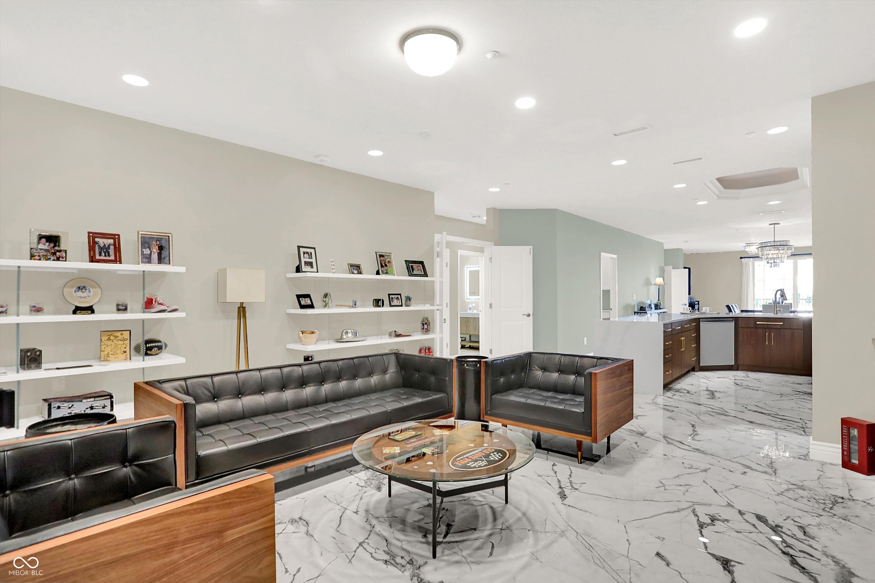 435 Virginia Avenue Unit: 302