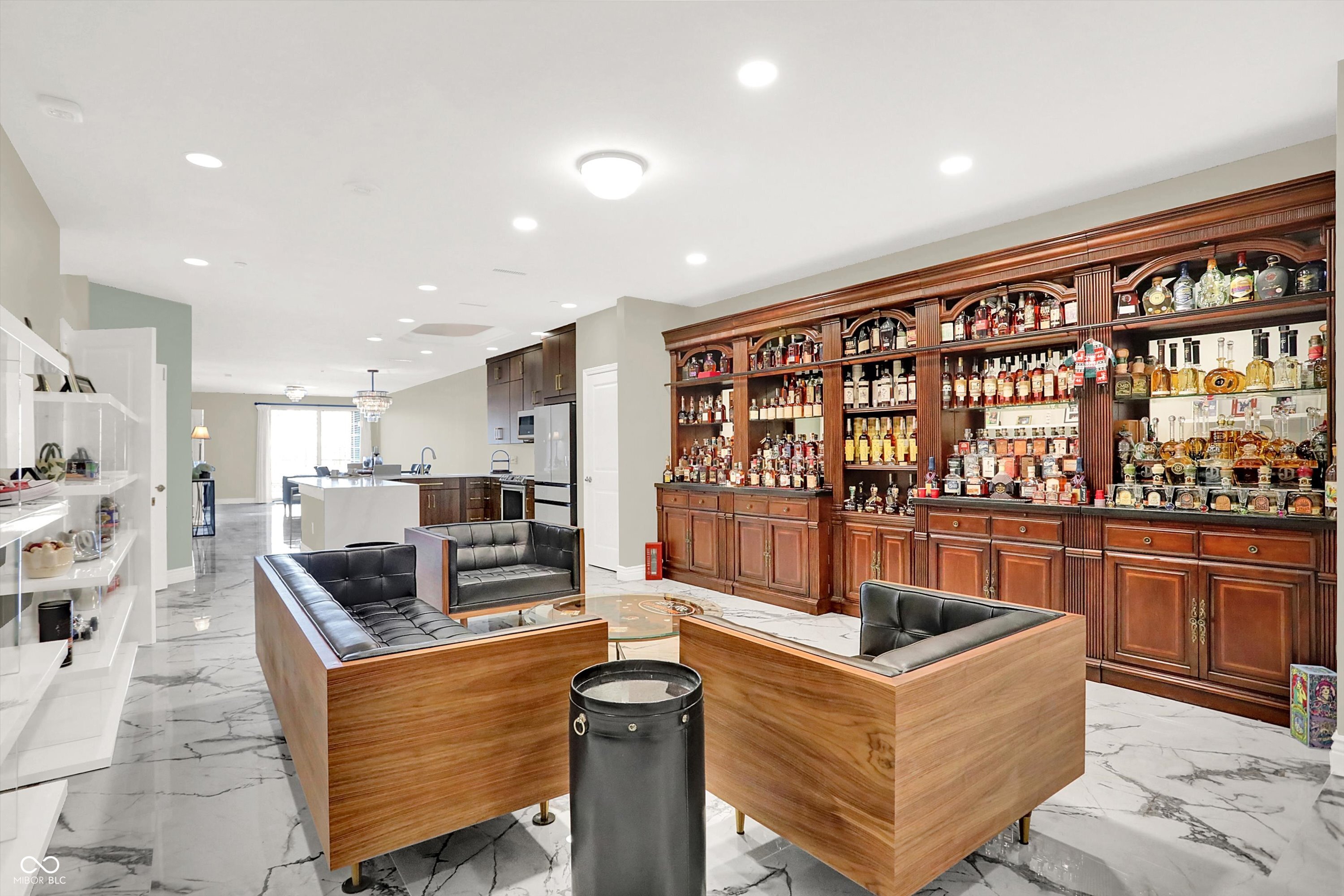 435 Virginia Avenue Unit: 302