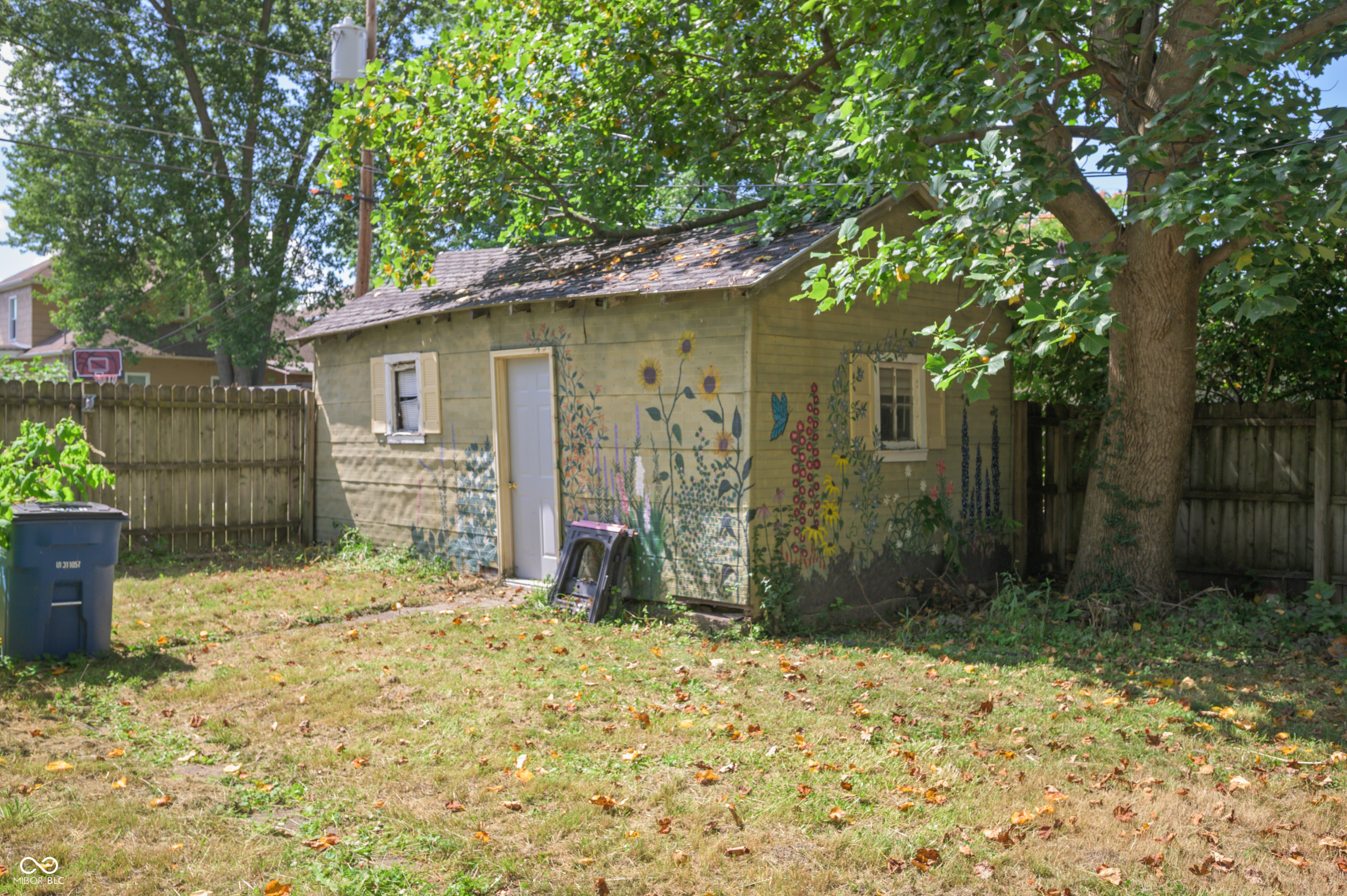 52 Home Avenue