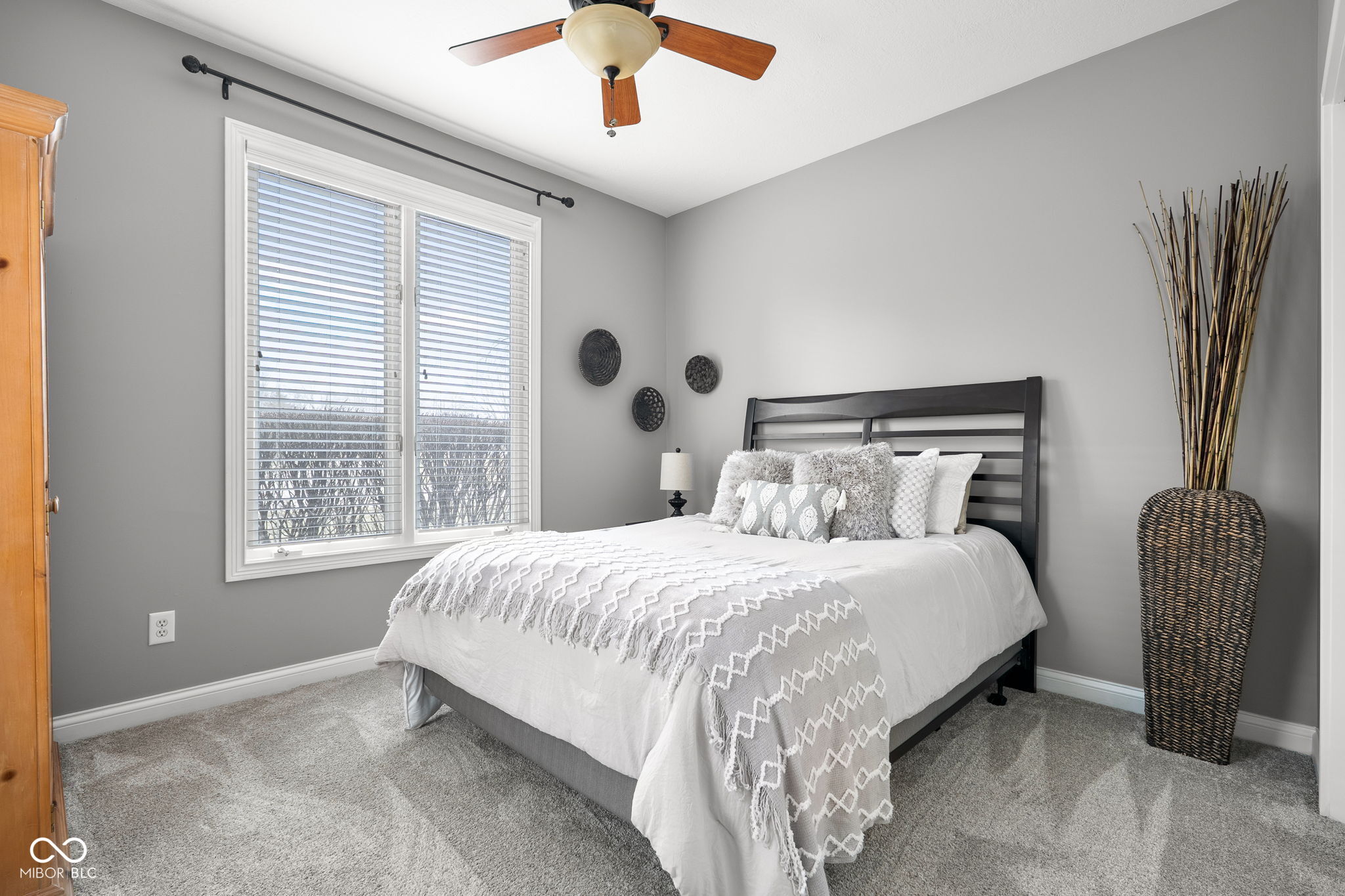2487 Wayward Wind Drive