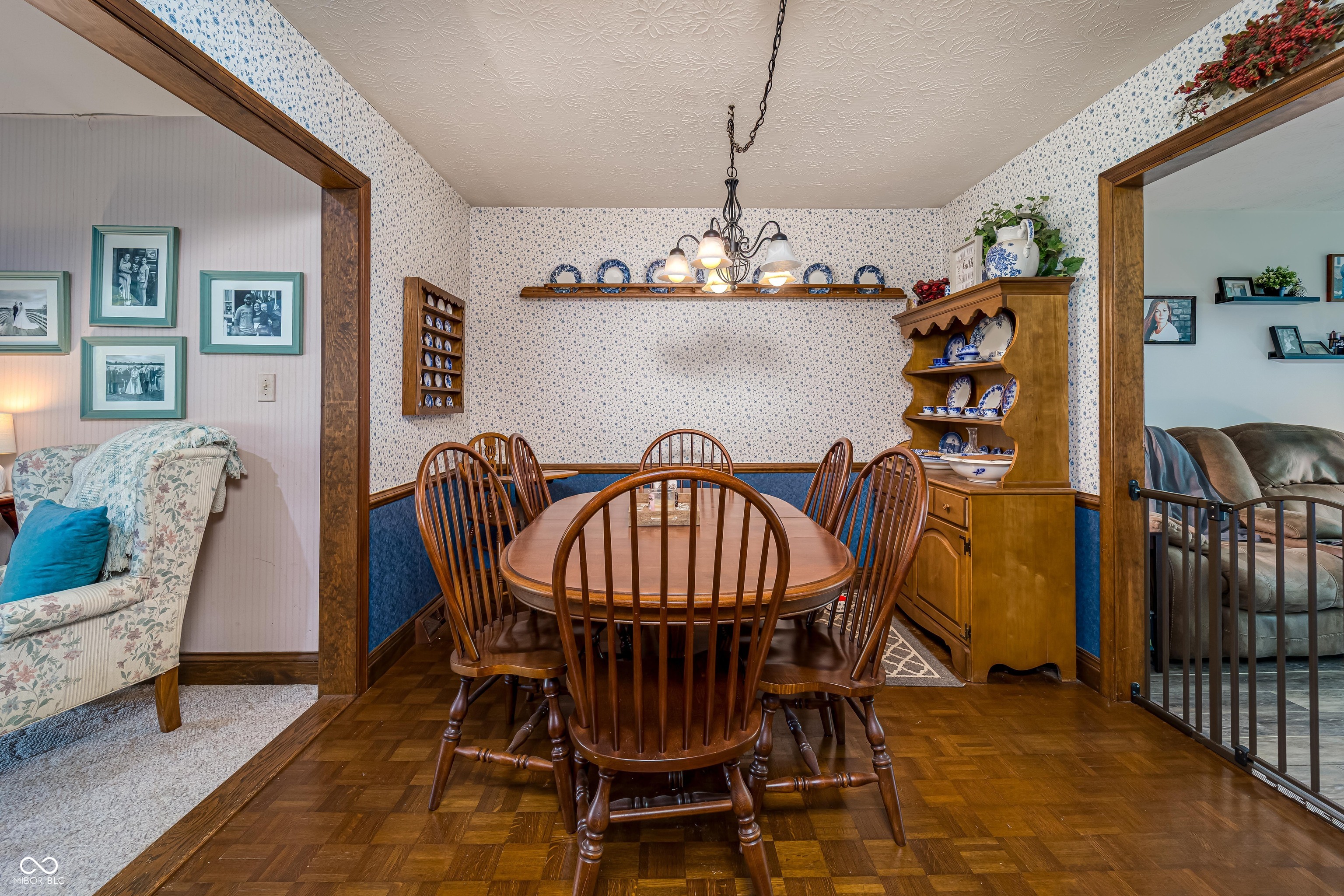 919 Dreamy Street