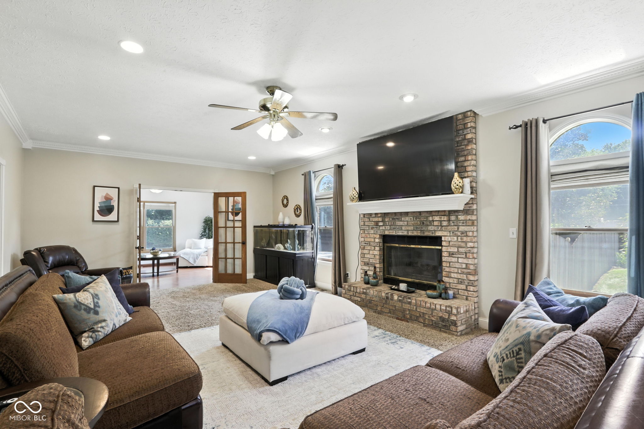 4489 Annelo Drive