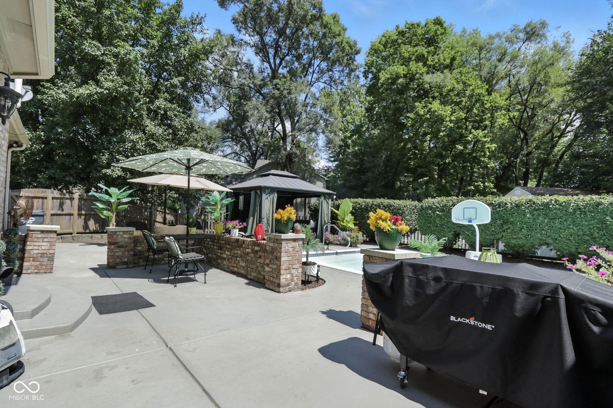 4489 Annelo Drive