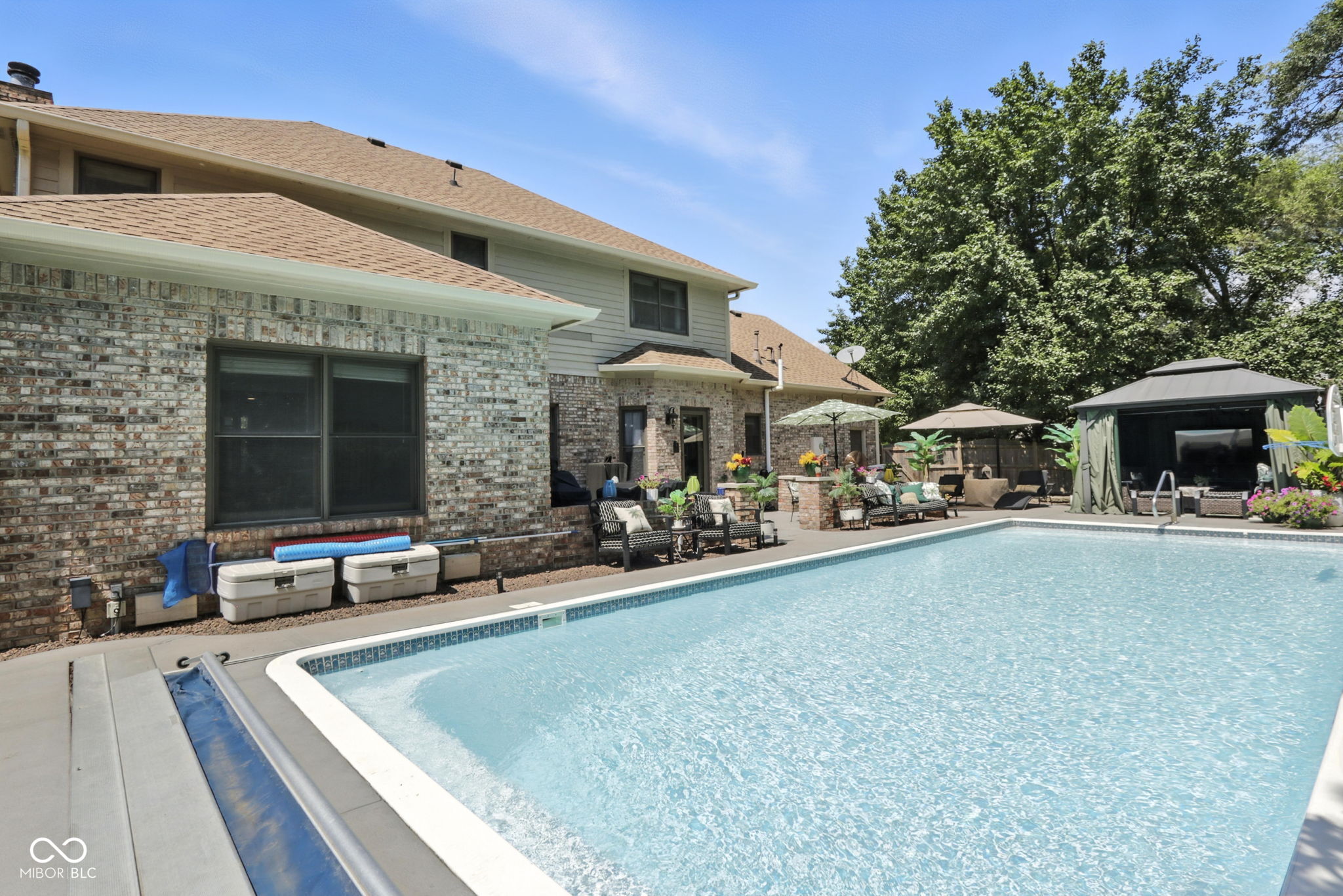 4489 Annelo Drive