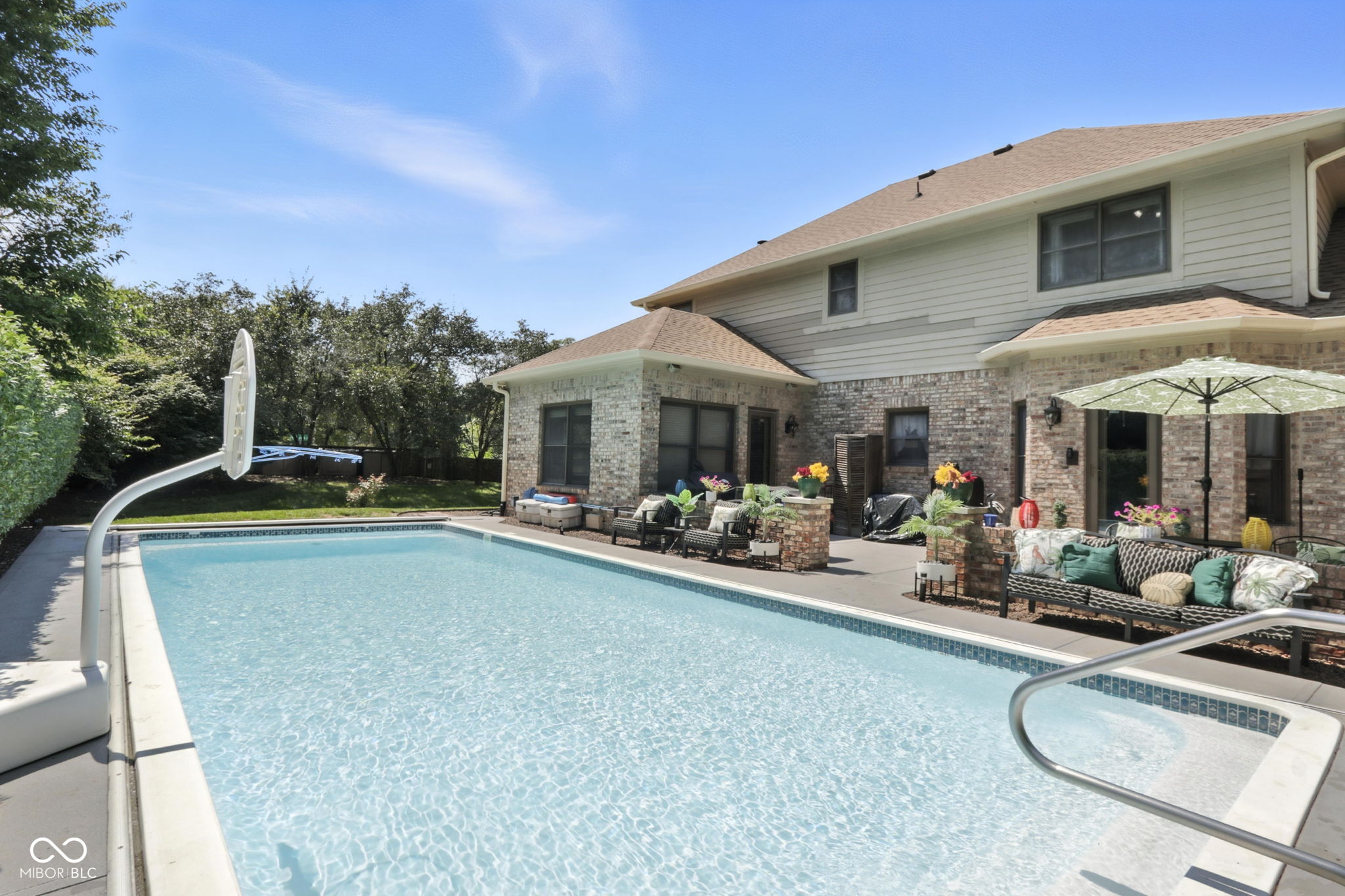 4489 Annelo Drive