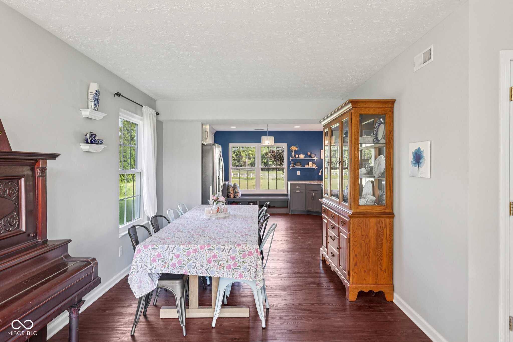 3175 Delaway Lane