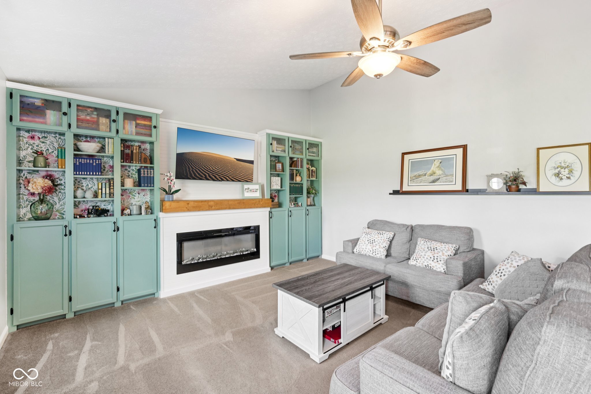 3175 Delaway Lane