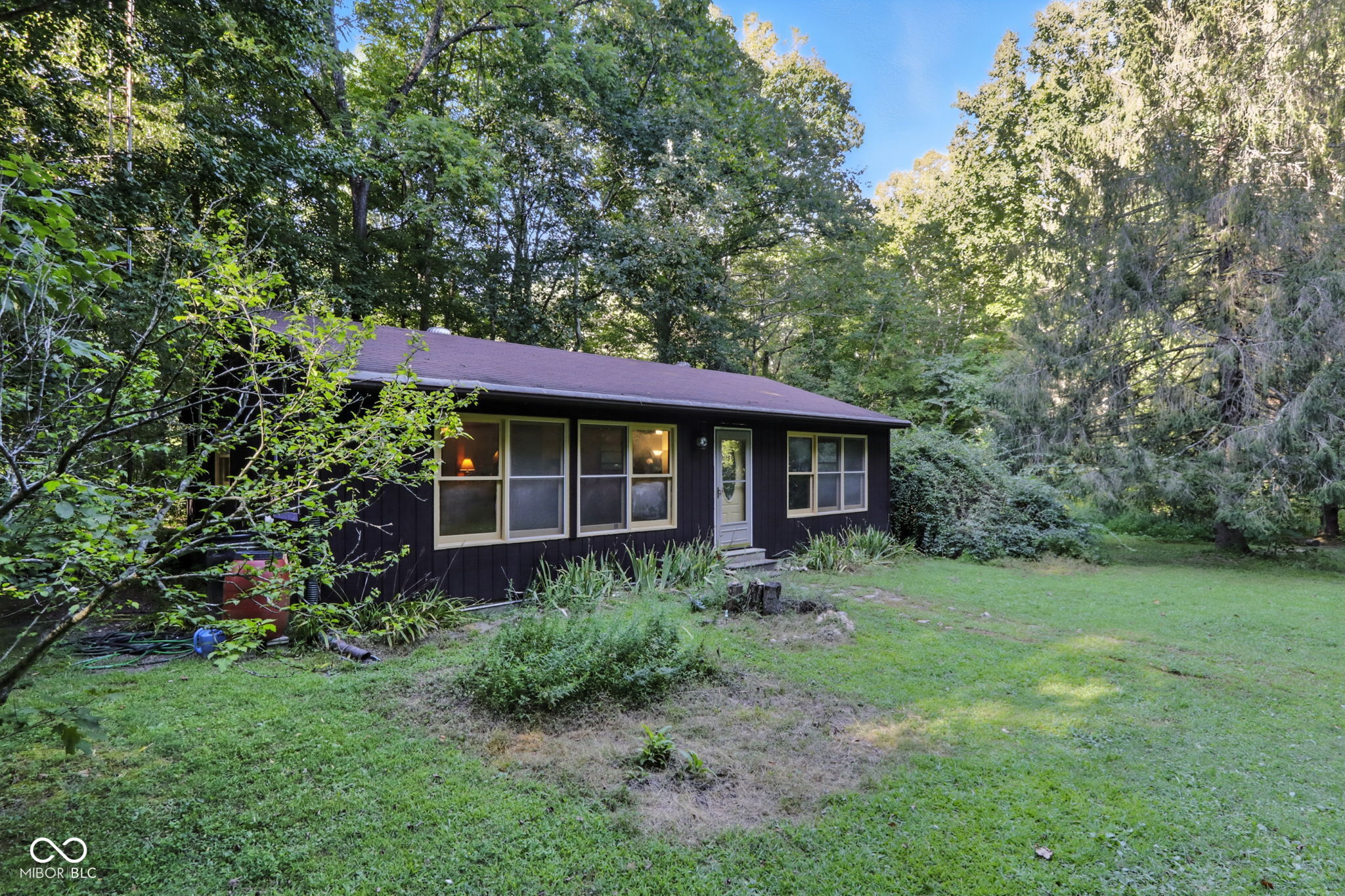 5854 T C Steele Road