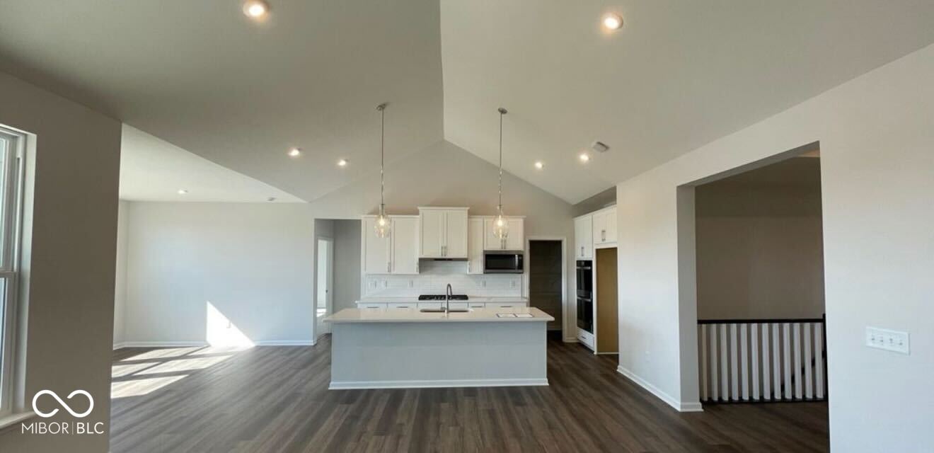 6260 Stone Side Drive
