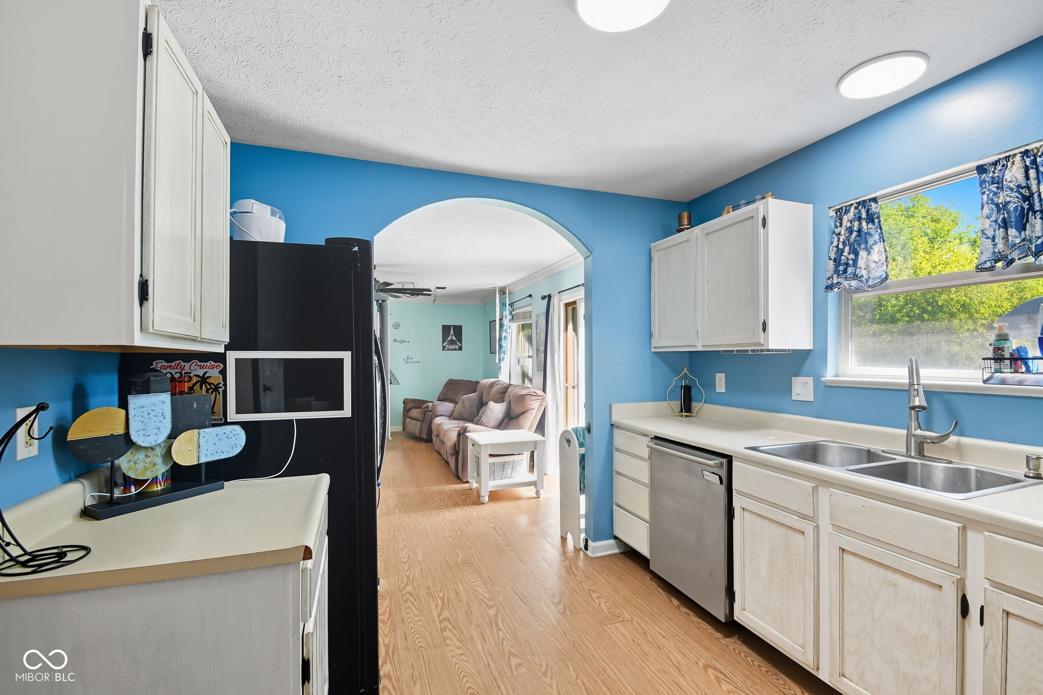 5449 Carew Lane