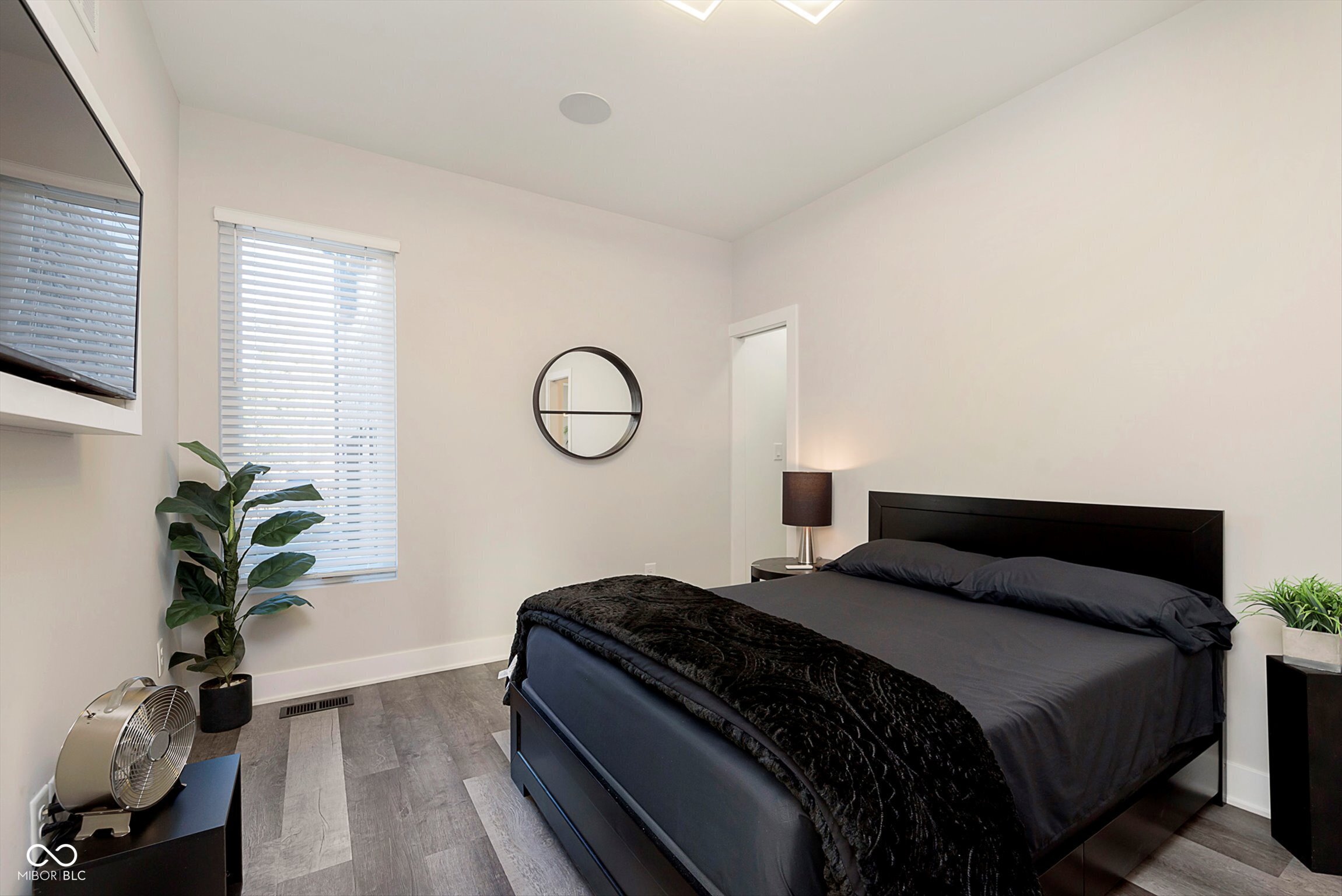 429 W 86th Street