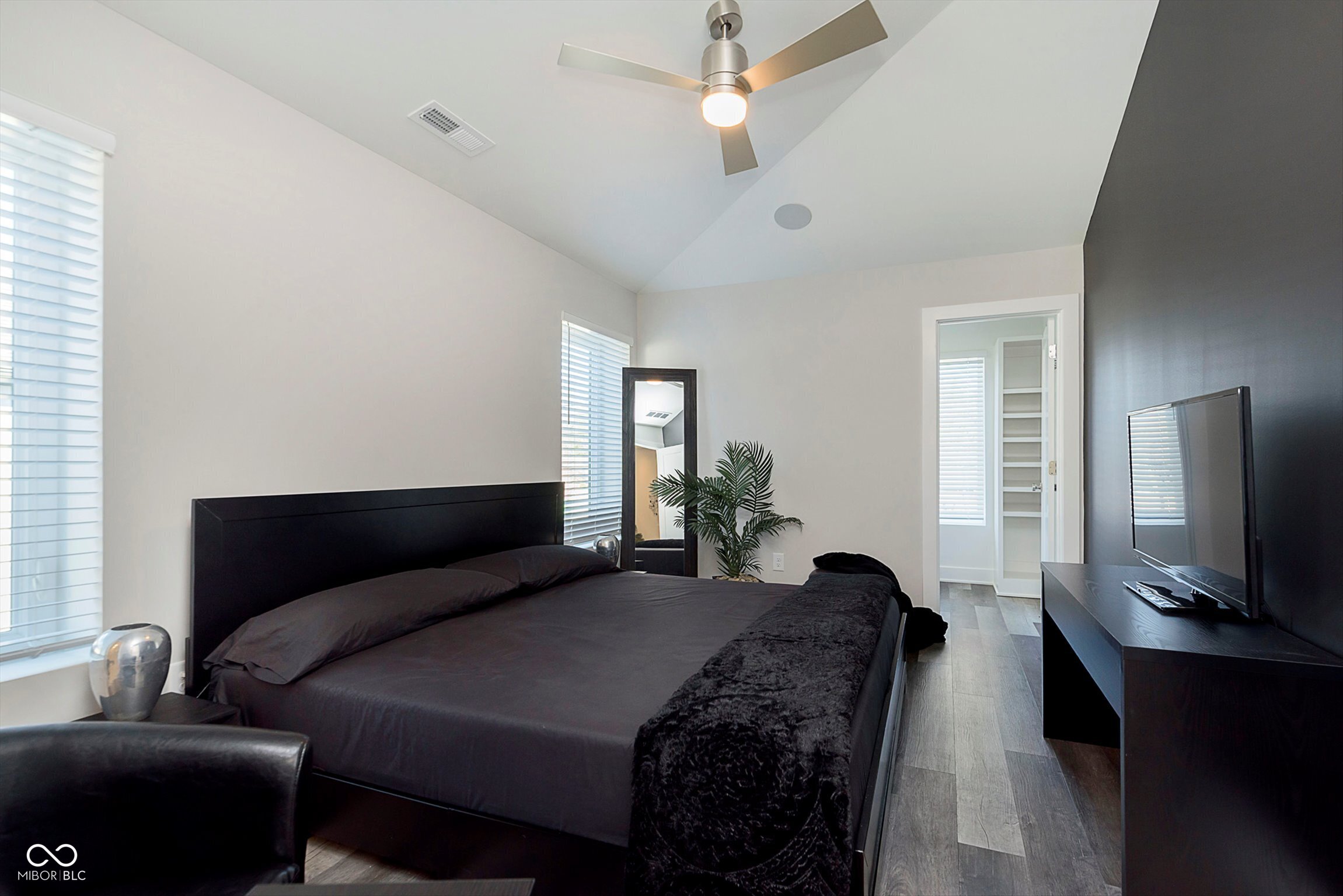 429 W 86th Street