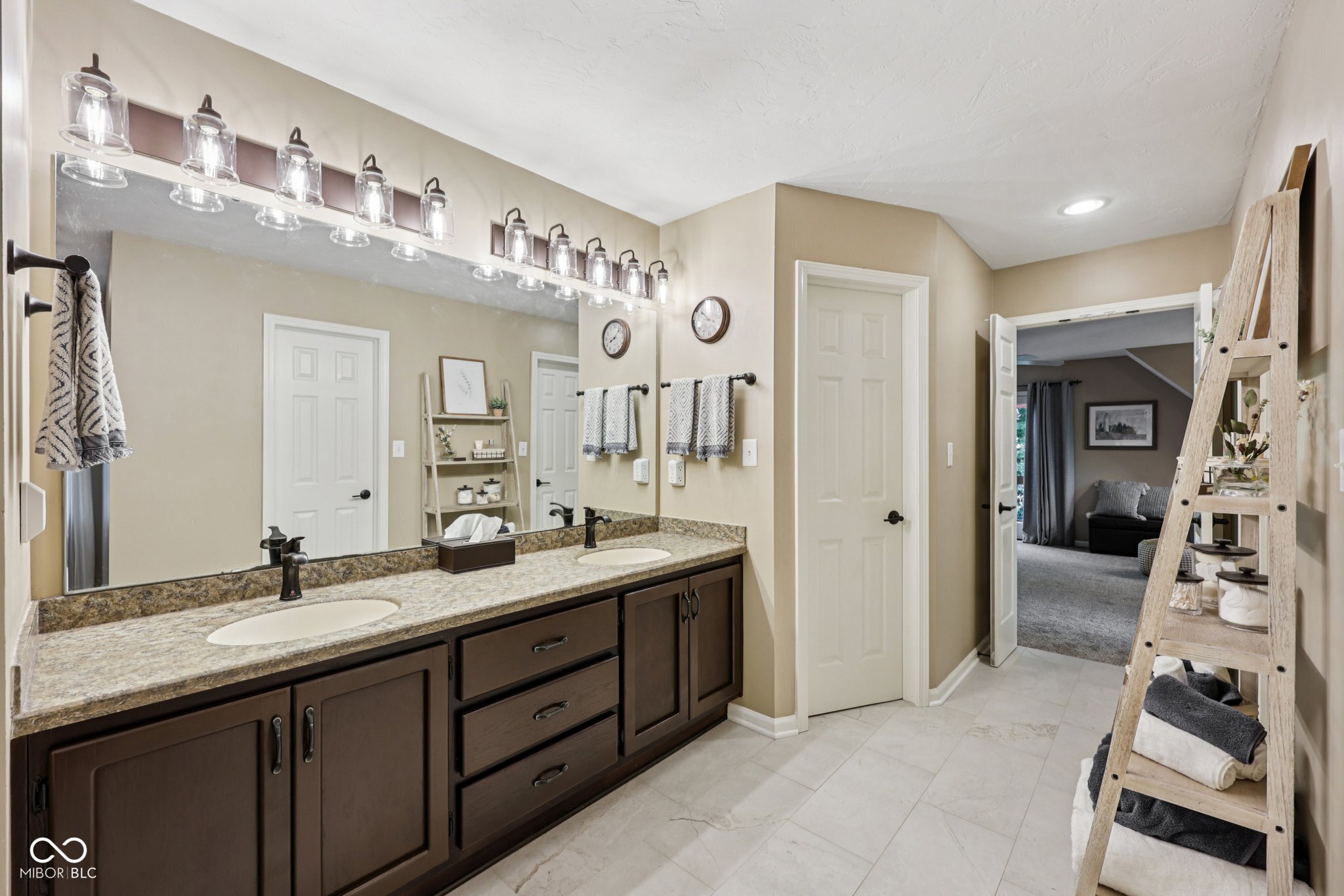 759 W Keller Hill Road