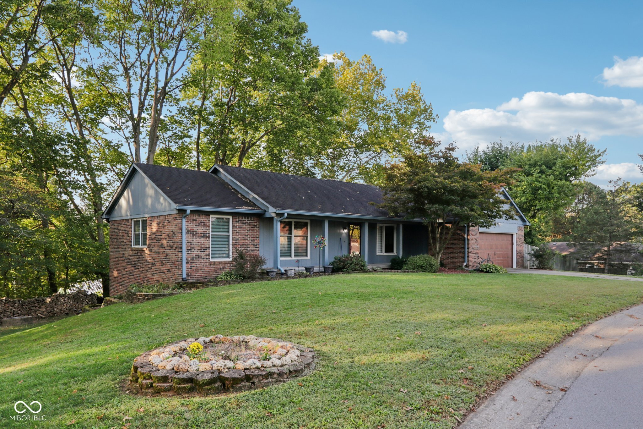 3975 Creekwood Drive