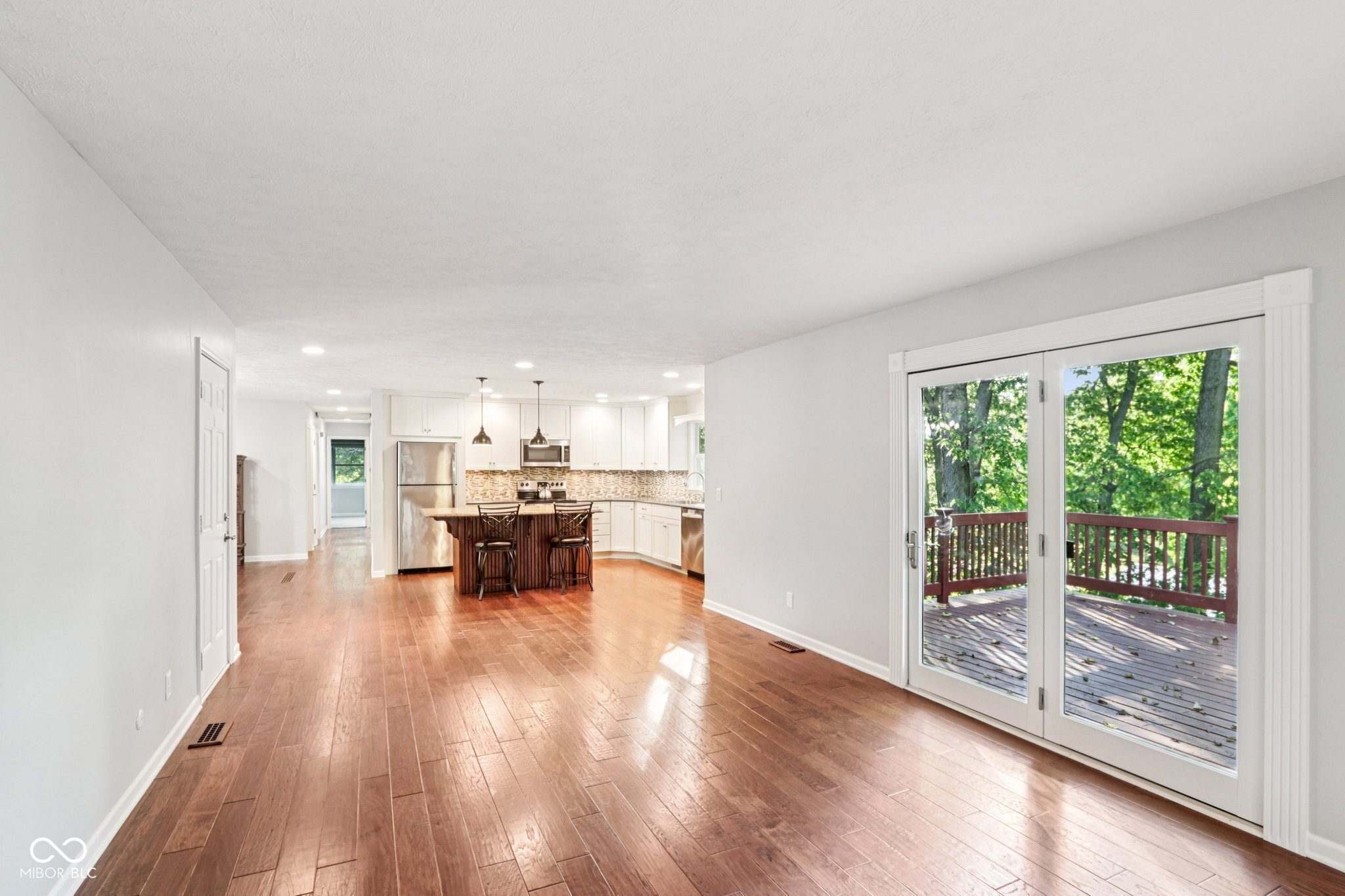 3975 Creekwood Drive